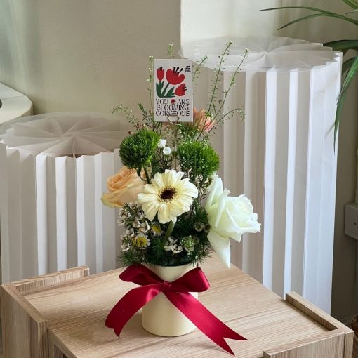Flower Arrangement Workshop - Image 2