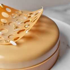 Dulcé Coconut Cake